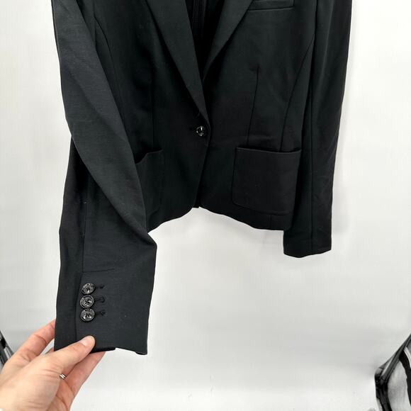 BANANA REPUBLIC Classic Stetch Blazer in Black // 2 - Picture 5 of 10
